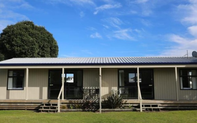 Raglan Holiday Park