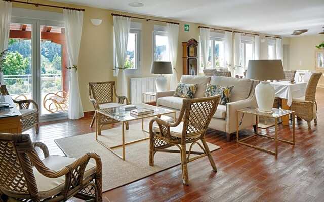 Отель Txoriene — Arrieta