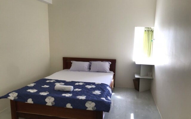 Oyo 1016 Duc Manh Apartment