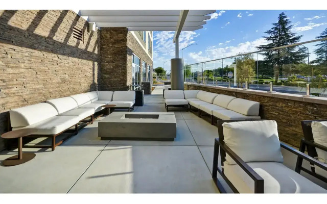 Hyatt Place Fresno