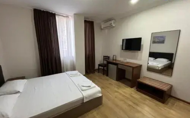 Ventura Hotel