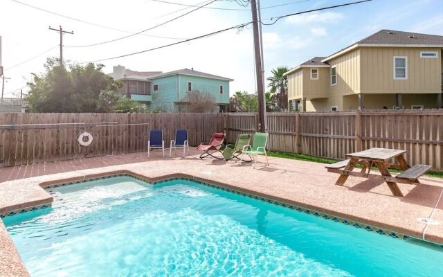 ReelEm Inn 614 by RedAwning