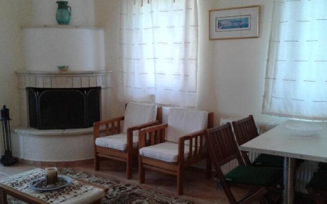 Ela Mesa Luxury Apartments