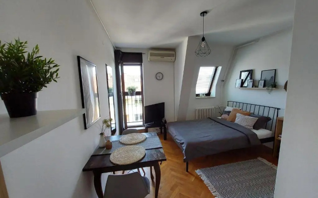 Be My Guest studio apartment
