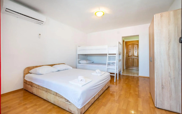Villa Omra