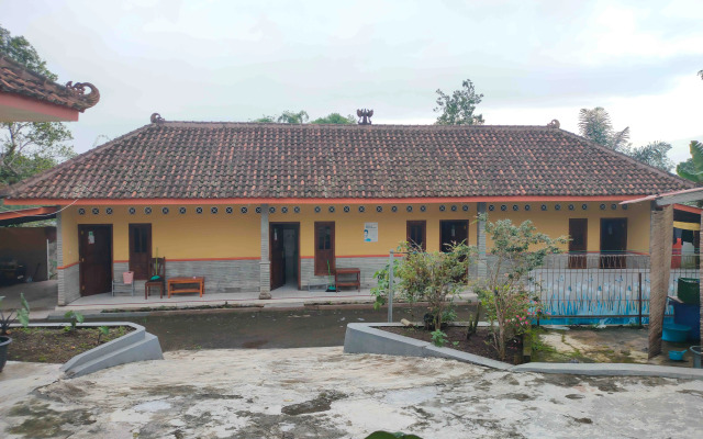 Penginapan Mentorogo Kaliurang RedPartner