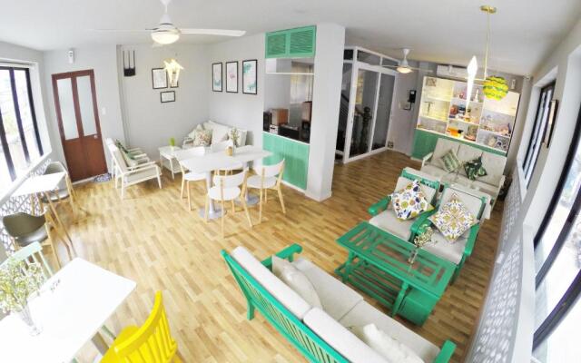 Happy Coffee Guesthouse