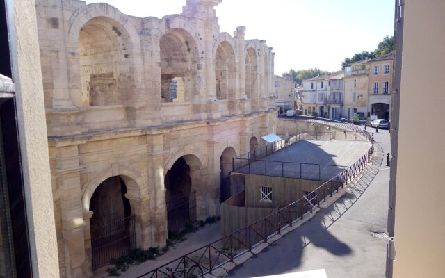 Arles Hideaway - Le Duplex Des Arènes