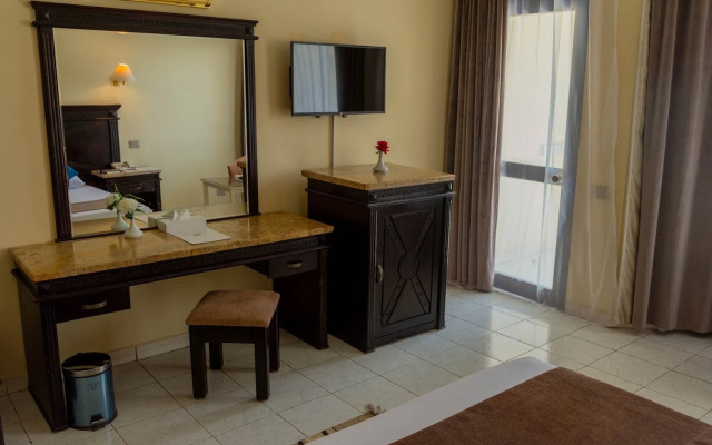 Cataract Resort Naama Bay