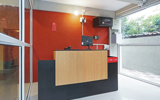 OYO Flagship 16665 Laxmi Chowk