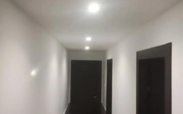 Camelot Suites Motel