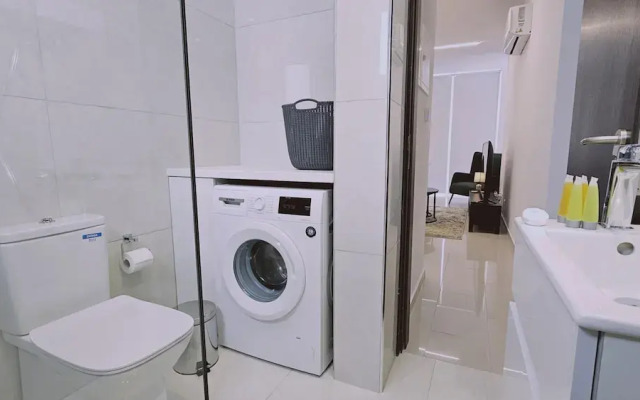 104 NIC - 501 Stay Cosmo City Suite