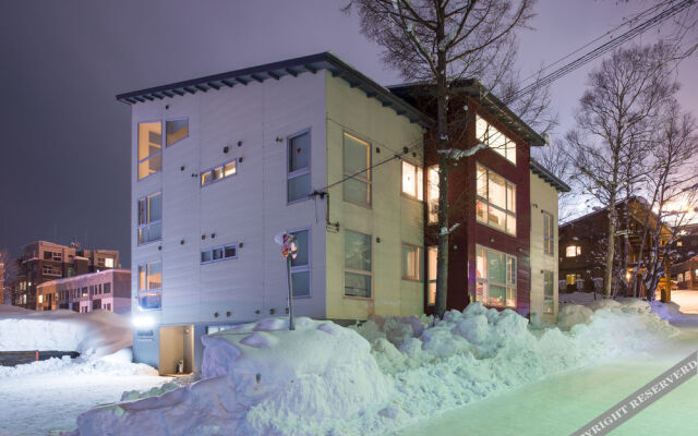 Miharashi Apartments