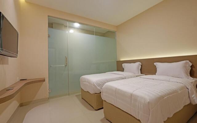 RedDoorz Plus near Java Mall Semarang
