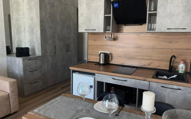 Море тут на улице Львовская