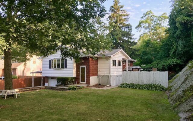 The Villa Falls Guest House