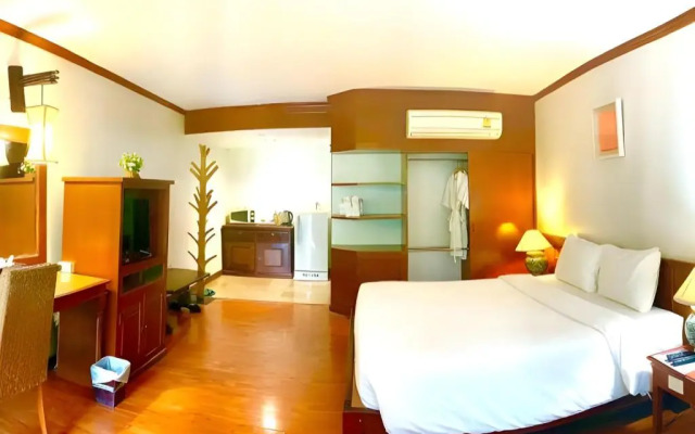 Rachawadee Resort & Hotel