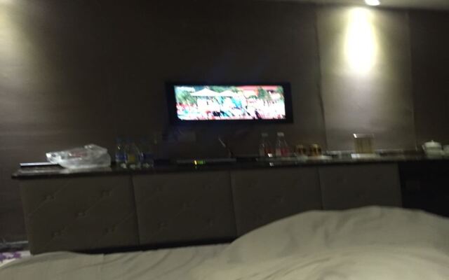 Jinyue Express Hotel(Fuzhou Paiwei)