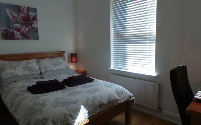 Laurels Bed & Breakfast