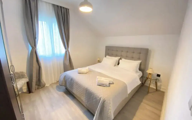 House 44 apartments