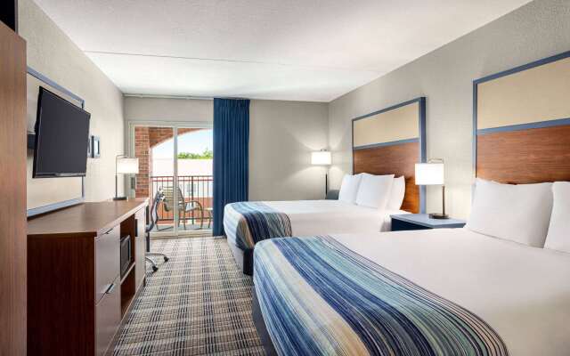 AmericInn by Wyndham Branson & Conference Center