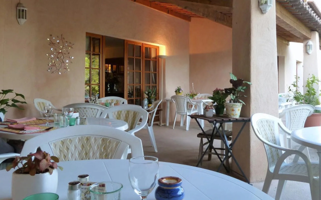 Logis Le Mas des Collines