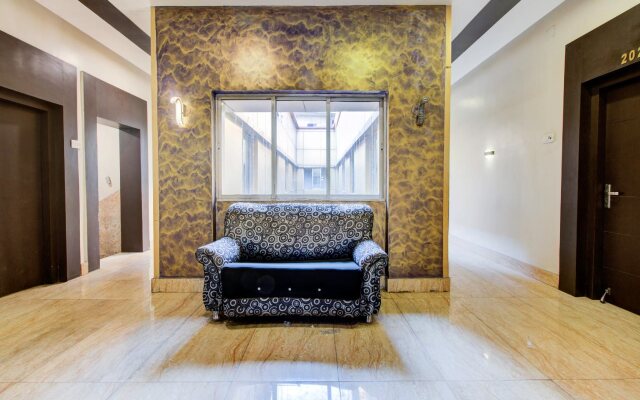Savoy Hotel By OYO Rooms