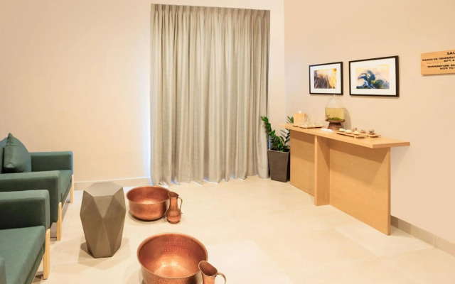 Courtyard By Marriott Mazatlan Beach Resort