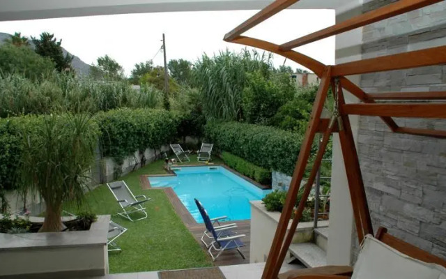 Villa a Mondello con piscina