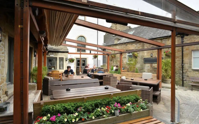 The Woolly Sheep Inn