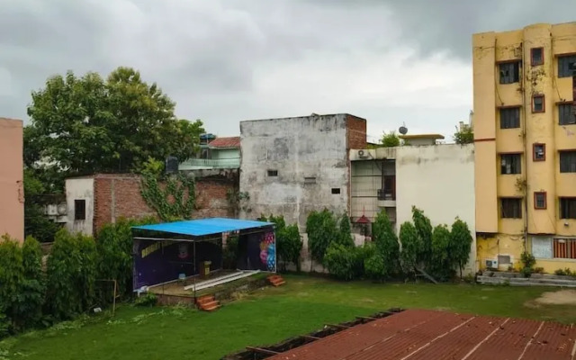 Varuna Palace Varanasi