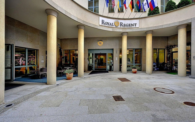 St. Joseph ROYAL REGENT