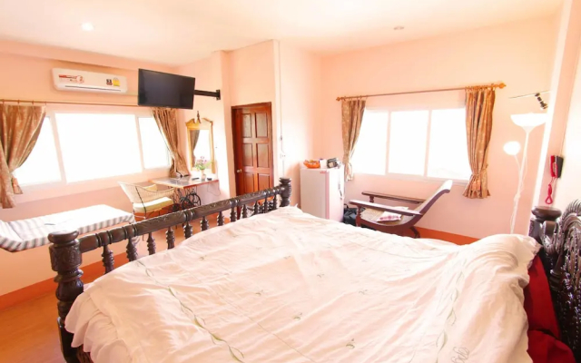 Maesai Orchid Hotel