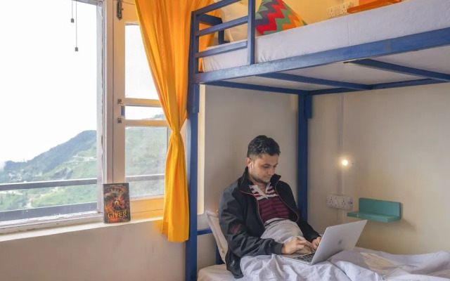 goSTOPS Mussoorie, Picture Palace