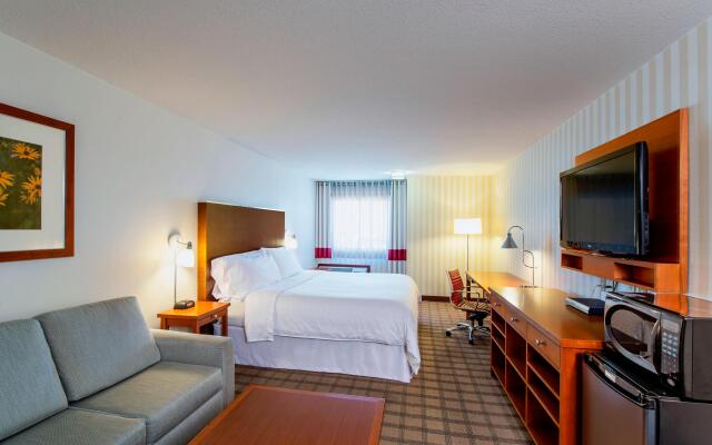 Four Points by Sheraton Edmonton South