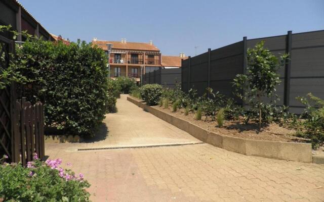 Appartement Gruissan, 2 pièces, 6 personnes - FR-1-229-57