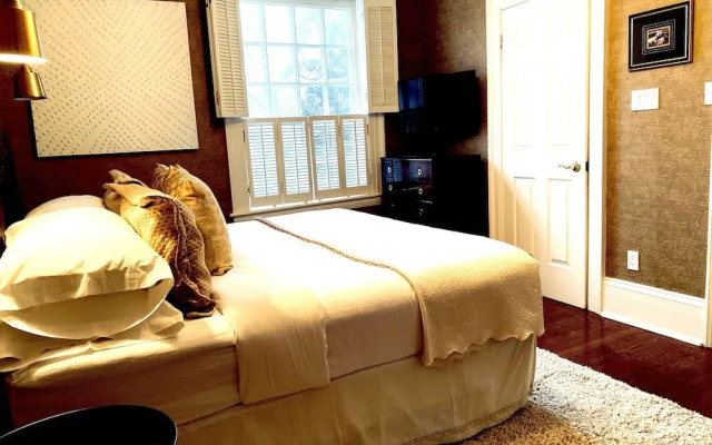 Post House Inn - Circa 1835