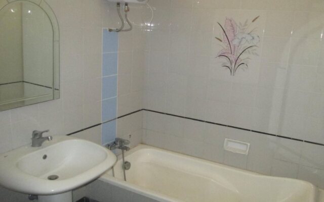 Simply Homy Guesthouse Graha Puspa