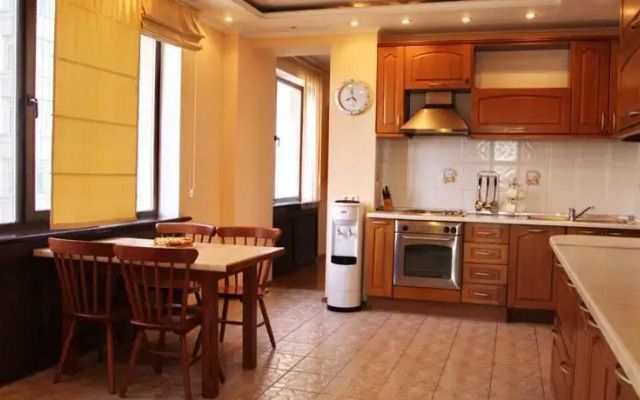 Estate 2 Hostel