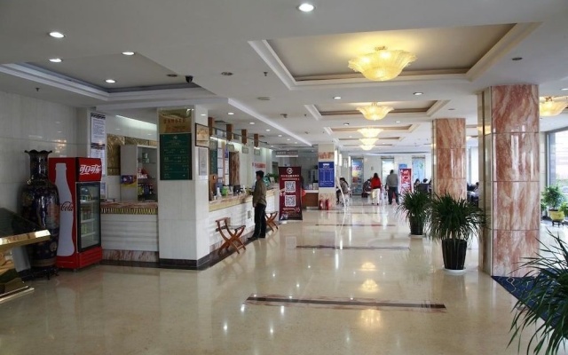 Yantai Tonghui Hotel – Lobby – Yantai
