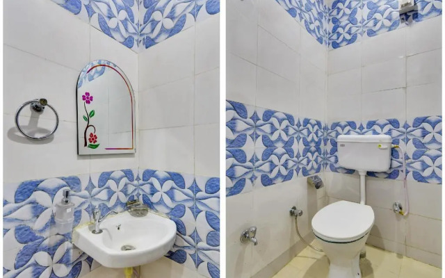 Hotel Royal by OYO Rooms