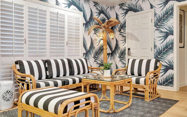 Santa Monica Hotel