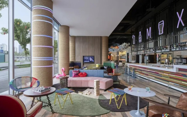 Moxy Ningbo Old Bund