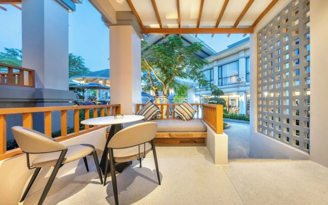 A.Z. Sunrise Resort & Fitness Club