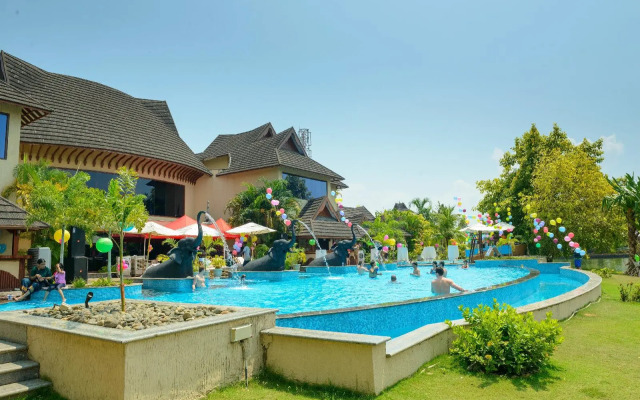 Radisson Plaza Resort & Spa