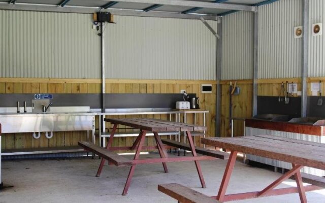 Avondel Caravan Park