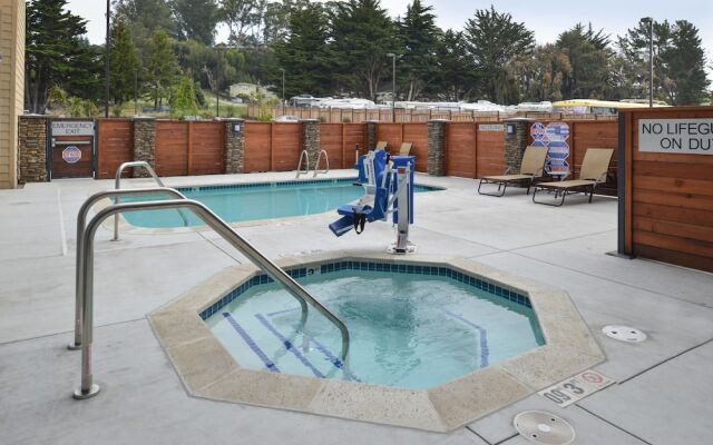 Fairfield Inn & Suites Santa Cruz