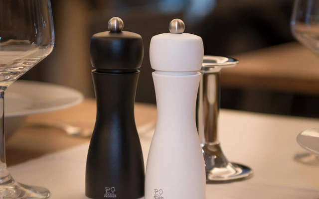 Bayer 89 Vi Vadi Hotel