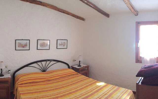 Rose Apartment I