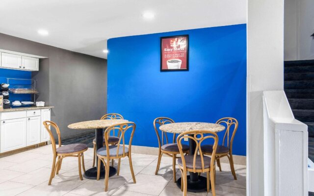 Quality Inn & Suites Richardson-Dallas